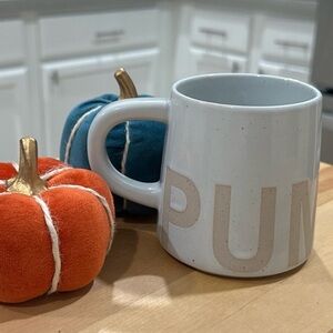 Kirklands “PUMPKIN” Text Ceramic Stoneware Coffee Mug - Rare Gray & Beige